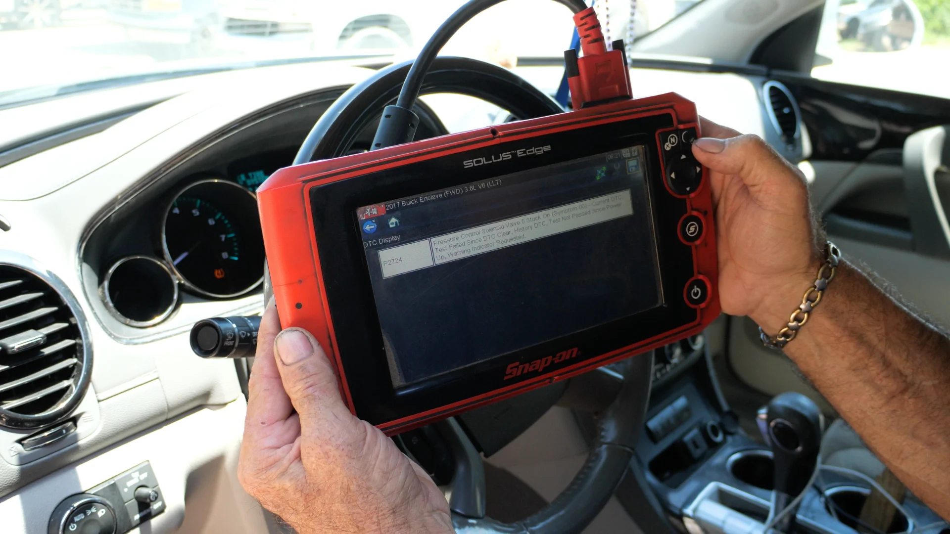 Transmission diagnostic scanner